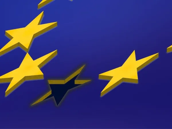 Gelbe Sterne auf europablauem HIntergrund, ein Stern ist ein sternförmiges Loch